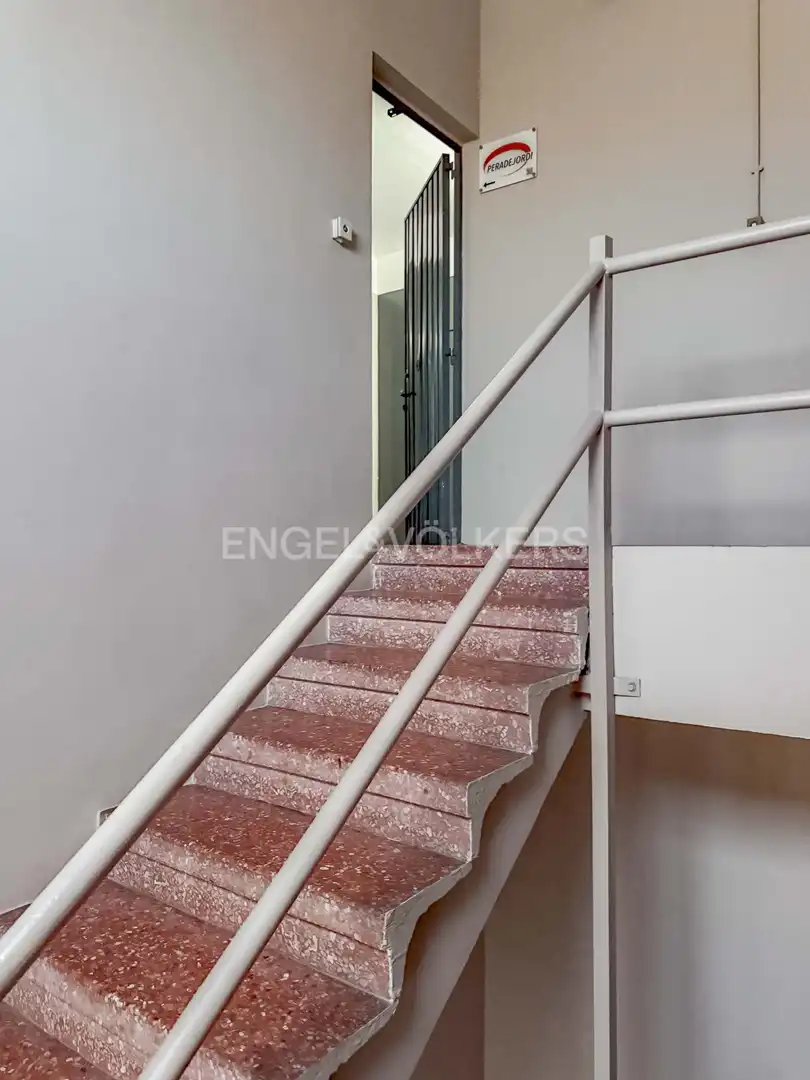 Nave industrial con ascensor en venta en Eixample, imagen 6