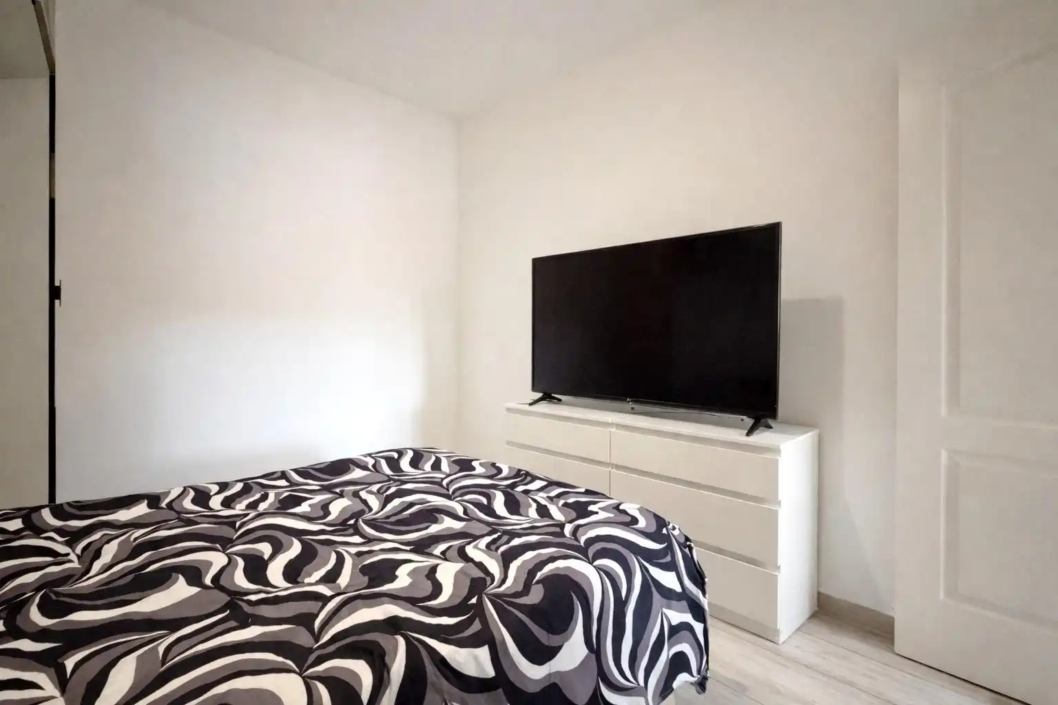 Schlafzimmer von Fabrikhallen zum Verkauf in Sagunto / Sagunt