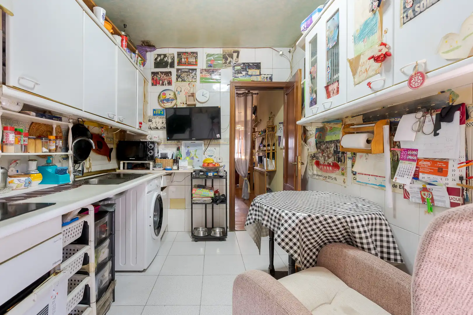 Küche von Wohnung zum Verkauf in Madrid mit Privatgarten, Terrasse und Balkon