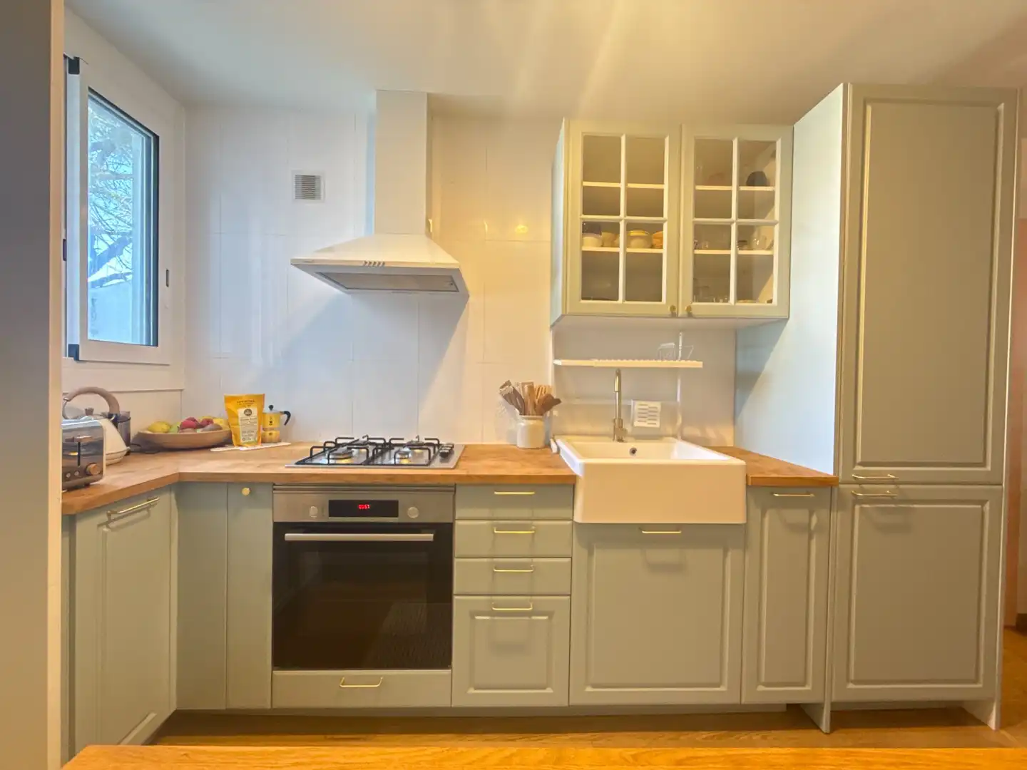 Cuina de Apartament de lloguer en Castelldefels amb Calefacció, Parquet i Terrassa