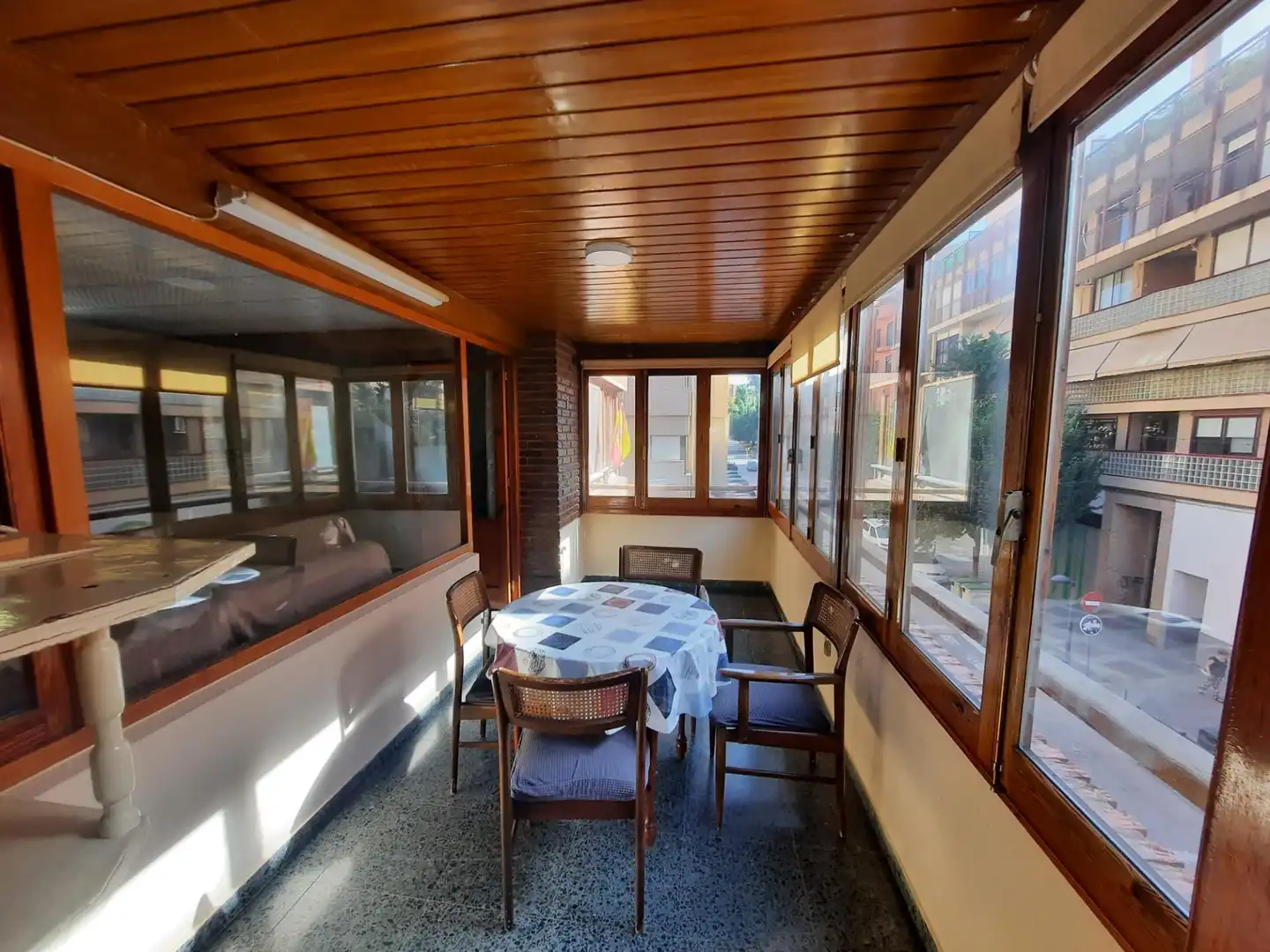 Wohnung zur Miete in Almansa mit Heizung und Möbliert