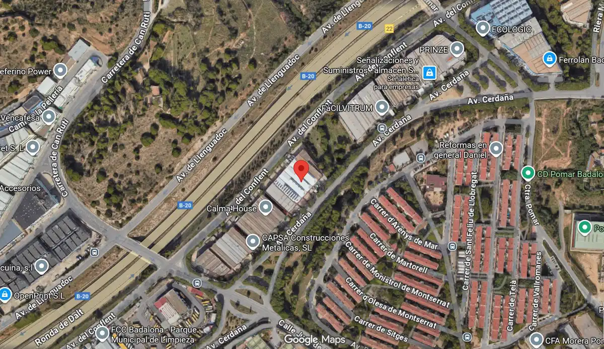 Industrial buildings for rent in Centre