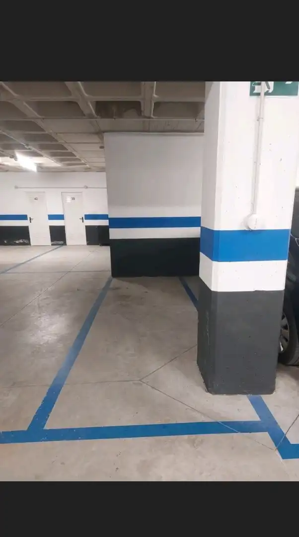 Parkplatz von Garage zum Verkauf in Estepona