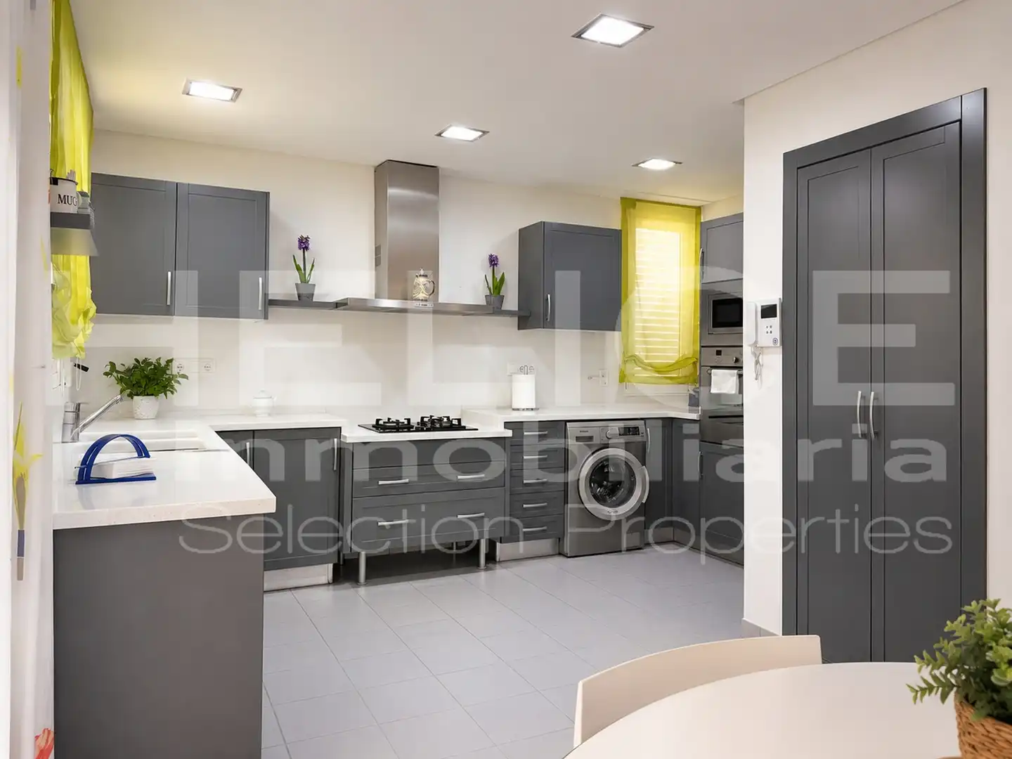 Cocina de Casa o chalet en venta en Sedaví con Aire acondicionado, Calefacción y Parquet
