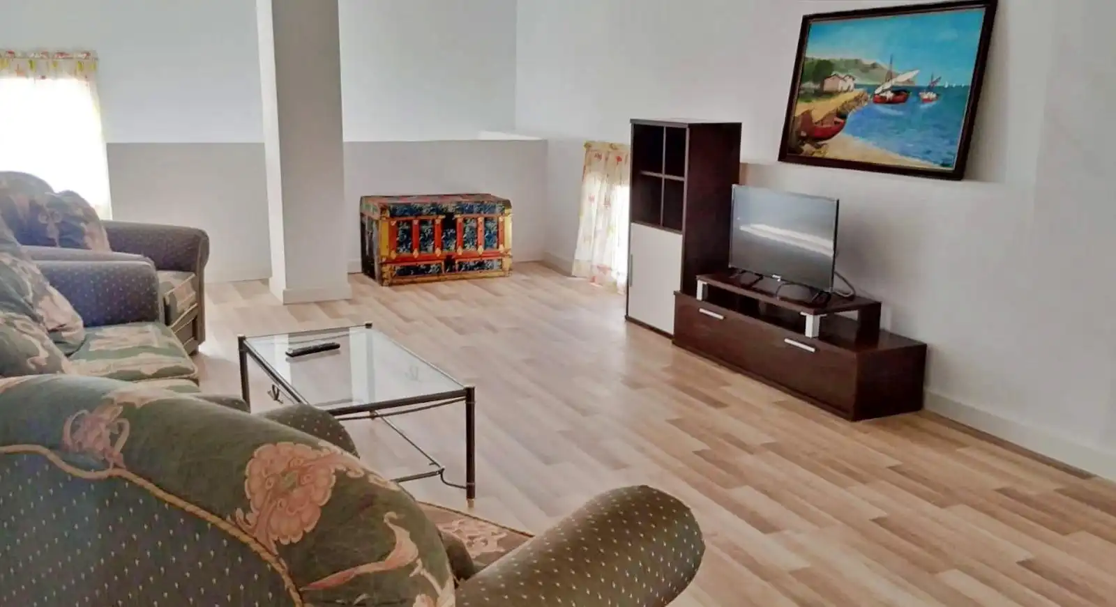 Sala de estar de Casa o chalet en venta en Alcalá del Júcar con Aire acondicionado, Jardín privado y Terraza