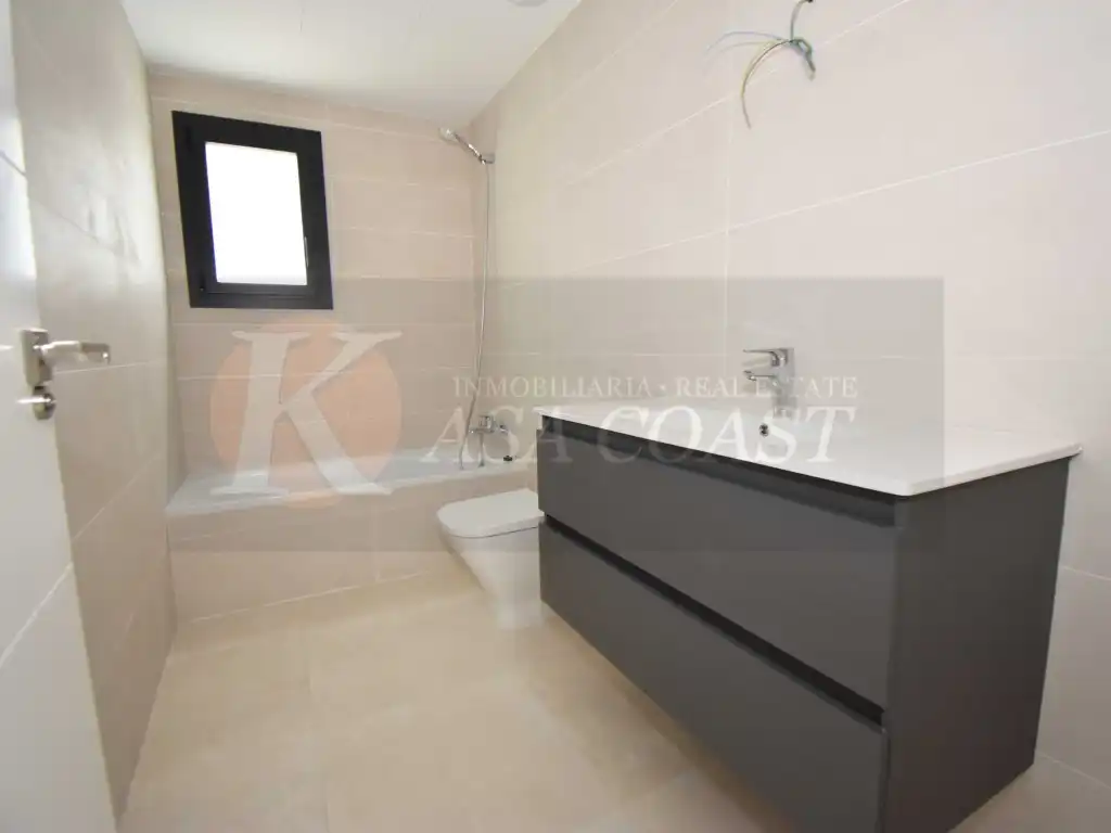 Bathroom of Detached homes for sale in Mijas  with Air Conditioner and Terrace