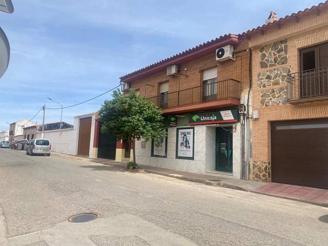 Local comercial en Venta en Avenida del Azuer en San Carlos del Valle
