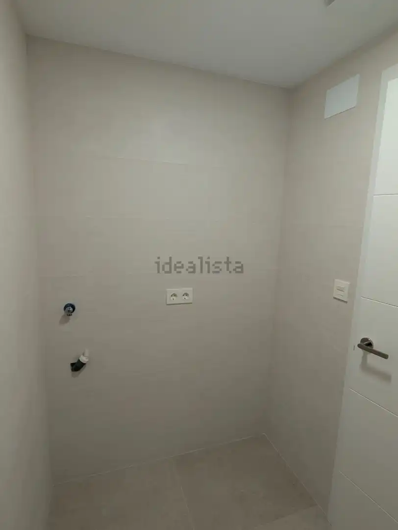 Bathroom of Flat for sale in Elche / Elx  with Parquet flooring, Terrace and Balcony