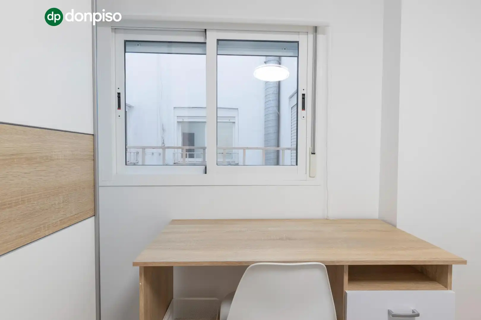 Flat for rent in Calle Pintor Lopez Mezquita, Camino de Ronda