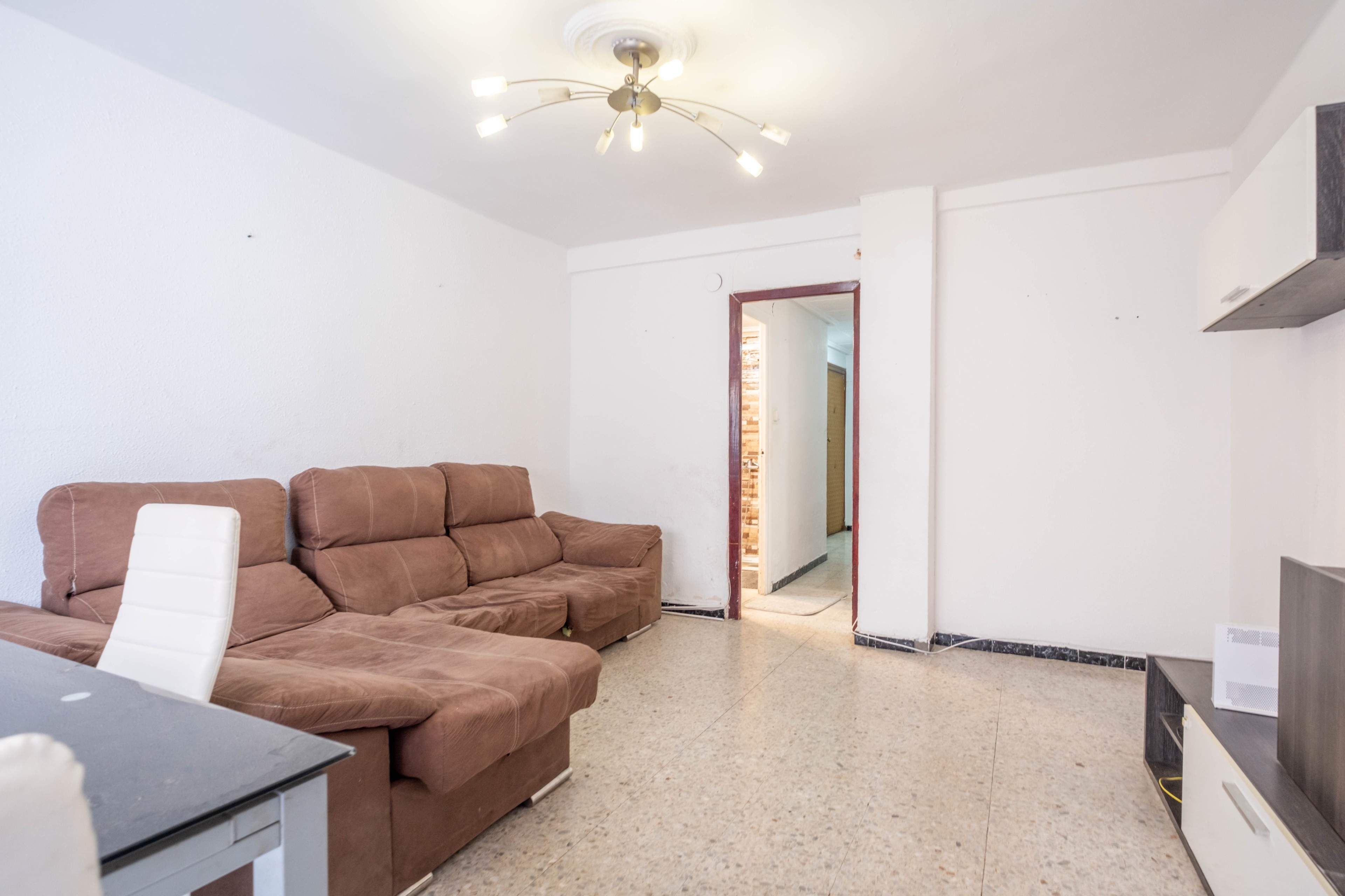 Living room of Flat for sale in  Zaragoza Capital  with Heating and Terrace