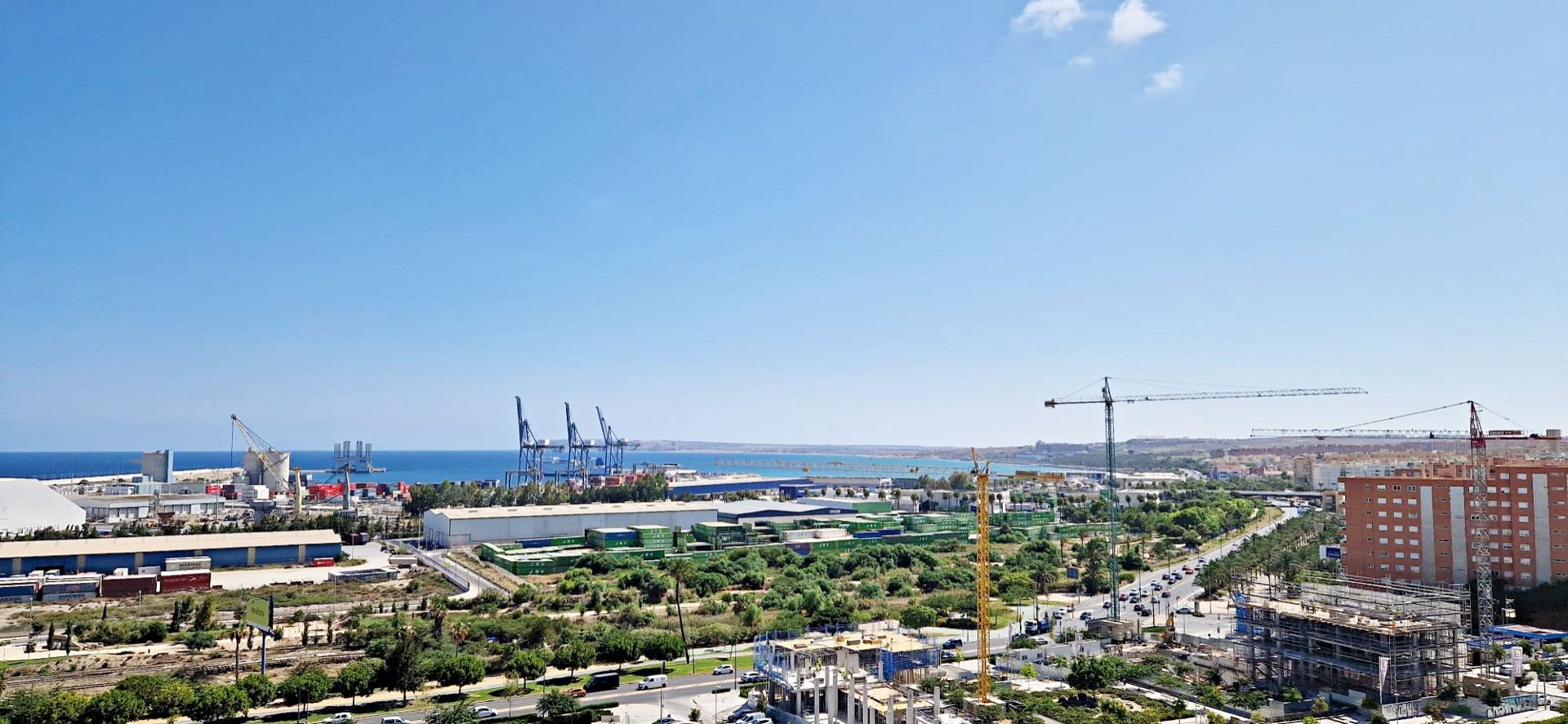 Vista exterior de Pis de lloguer en Alicante / Alacant amb Aire condicionat, Forn i Rentadora