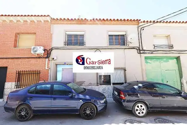 House with garden for sale in La Puebla de Almoradiel