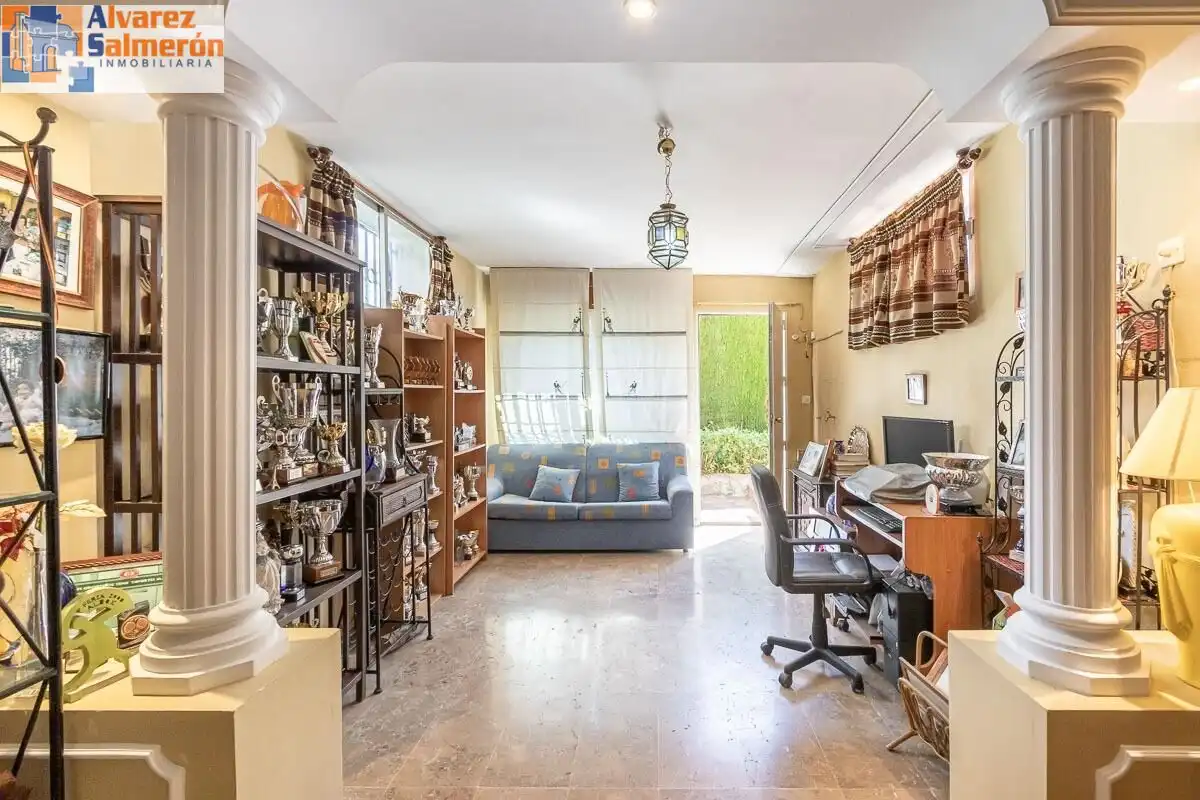 Villa mit Pool zum Verkauf in Calle Brasil, imagen 23