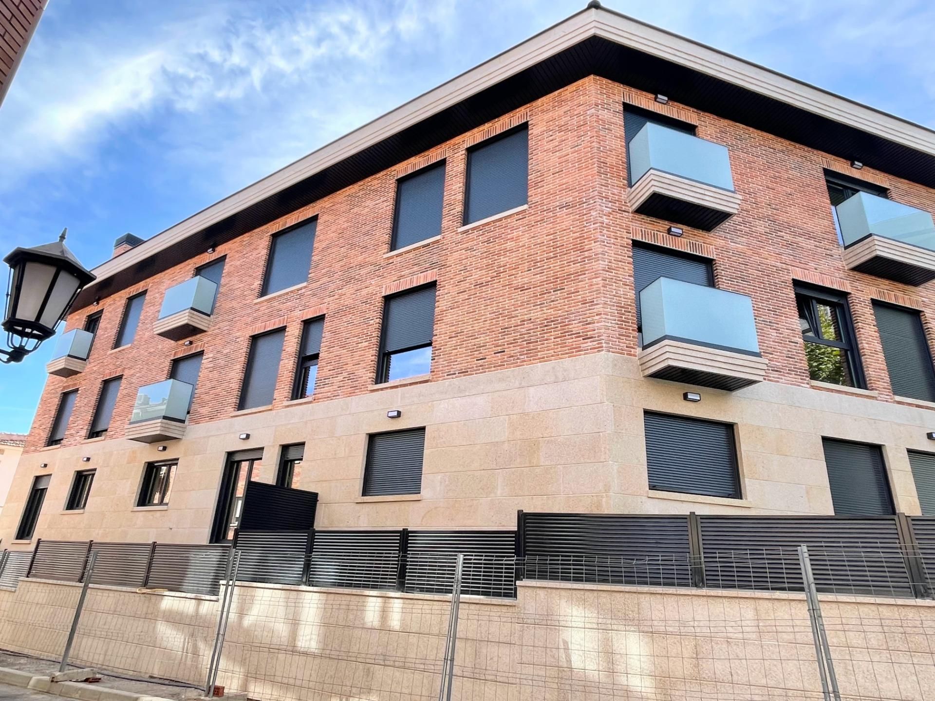 Planta baixa de lloguer a Calle de Las Matas, Casa Amarilla