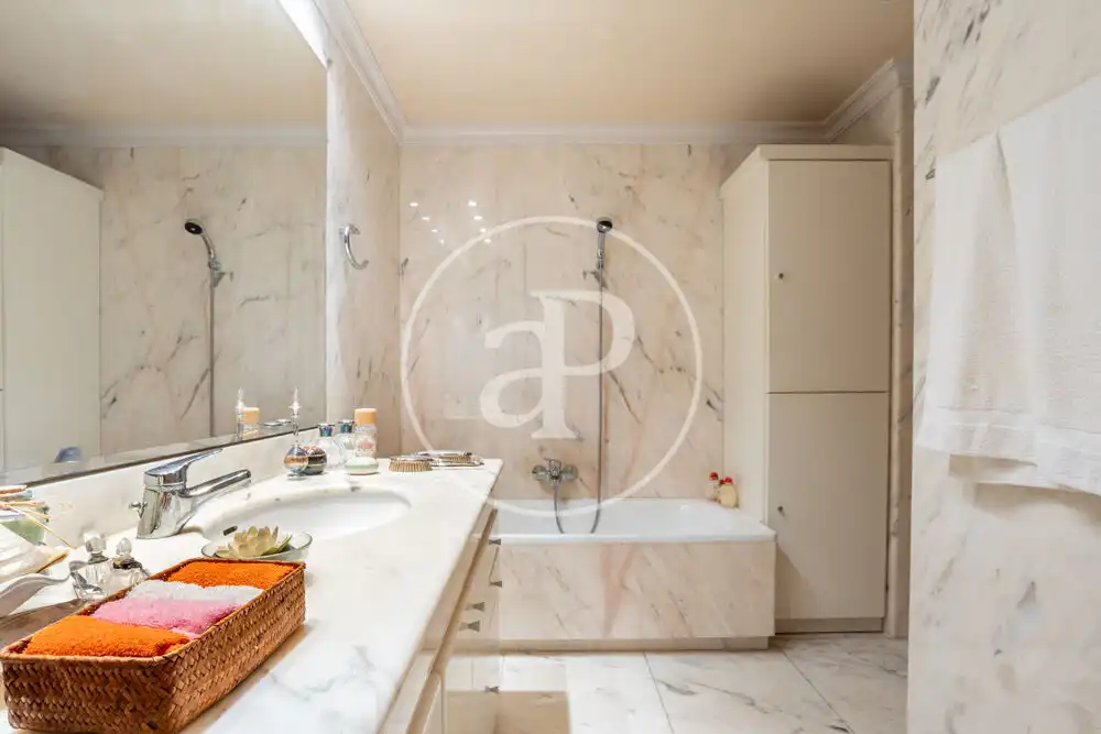 Wohnung mit Terrasse zum Verkauf in L'Eixample, imagen 37