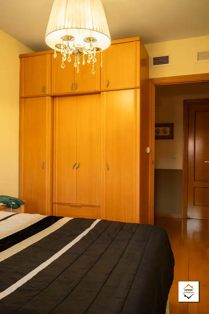 Bedroom of Flat for sale in Zaragoza  with Air Conditioner, Heating and Terrace