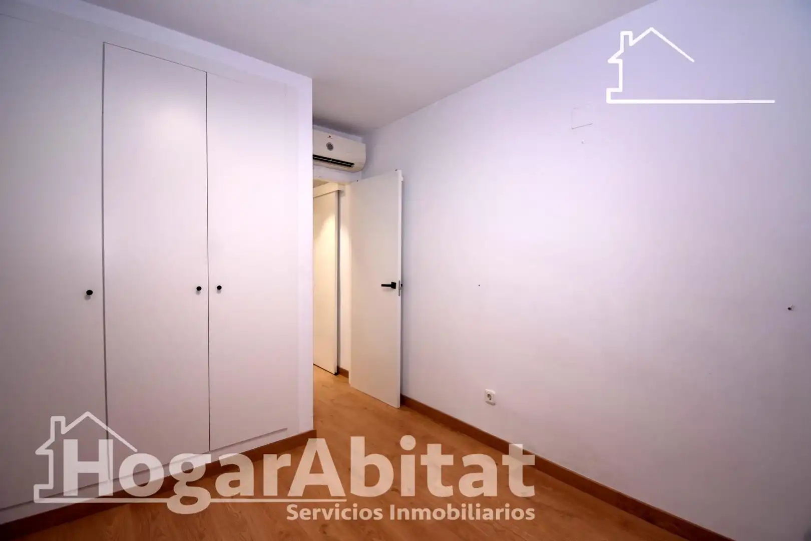 Dormitori de Àtic en venda en Valencia amb Aire condicionat, Calefacció i Terrassa