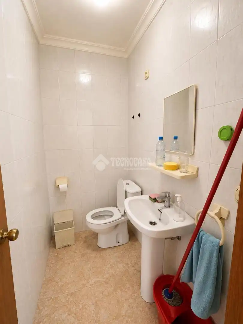 Badezimmer von Geschaftsraum zur Miete in Roquetas de Mar