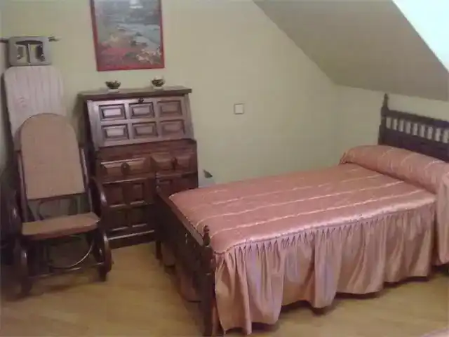 Habitación de Apartamento en venta en Riaño con Parquet, Amueblado y Horno