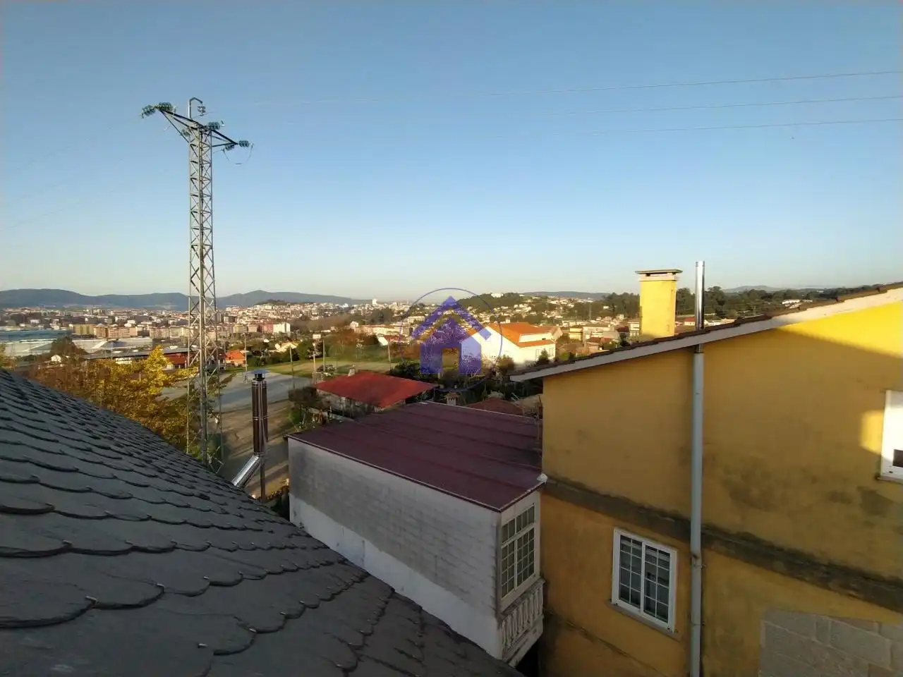 Terrassa de Àtic en venda en Vigo  amb Calefacció, Parquet i Terrassa