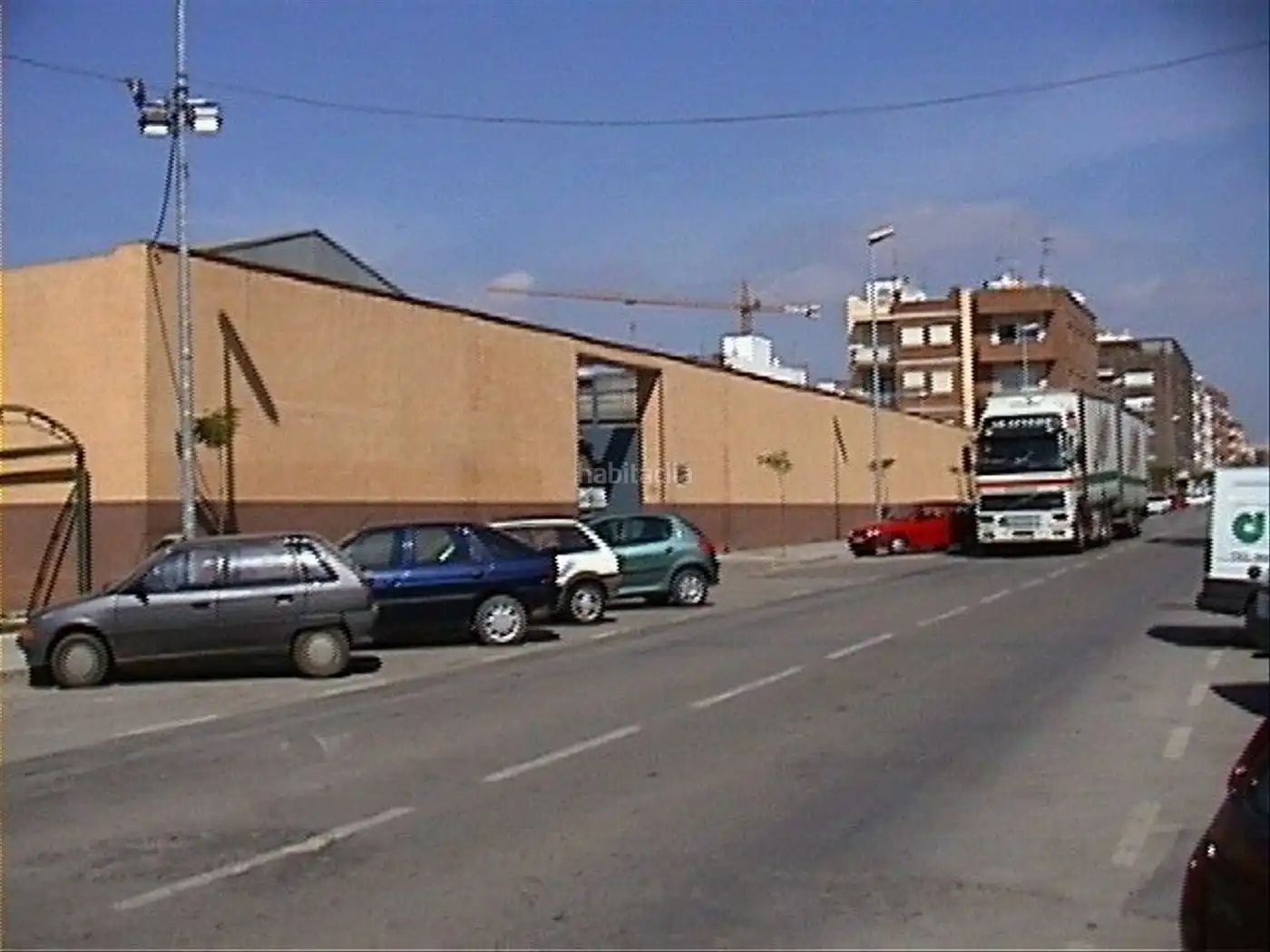 Industrial building to rent in Avinguda de Méndez Núñez 94