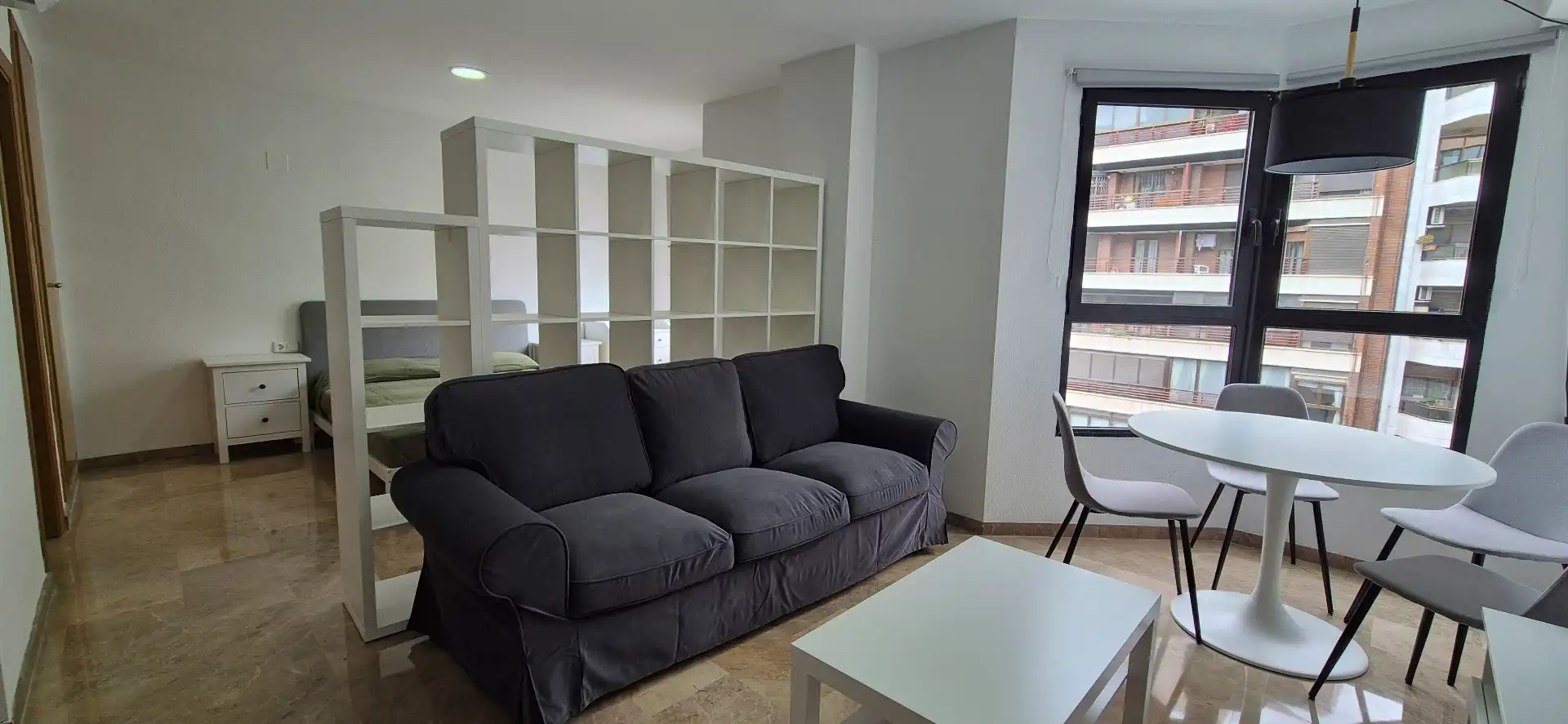 Living room of Study for rent in Valencia  with Air Conditioner, Furnished and Oven