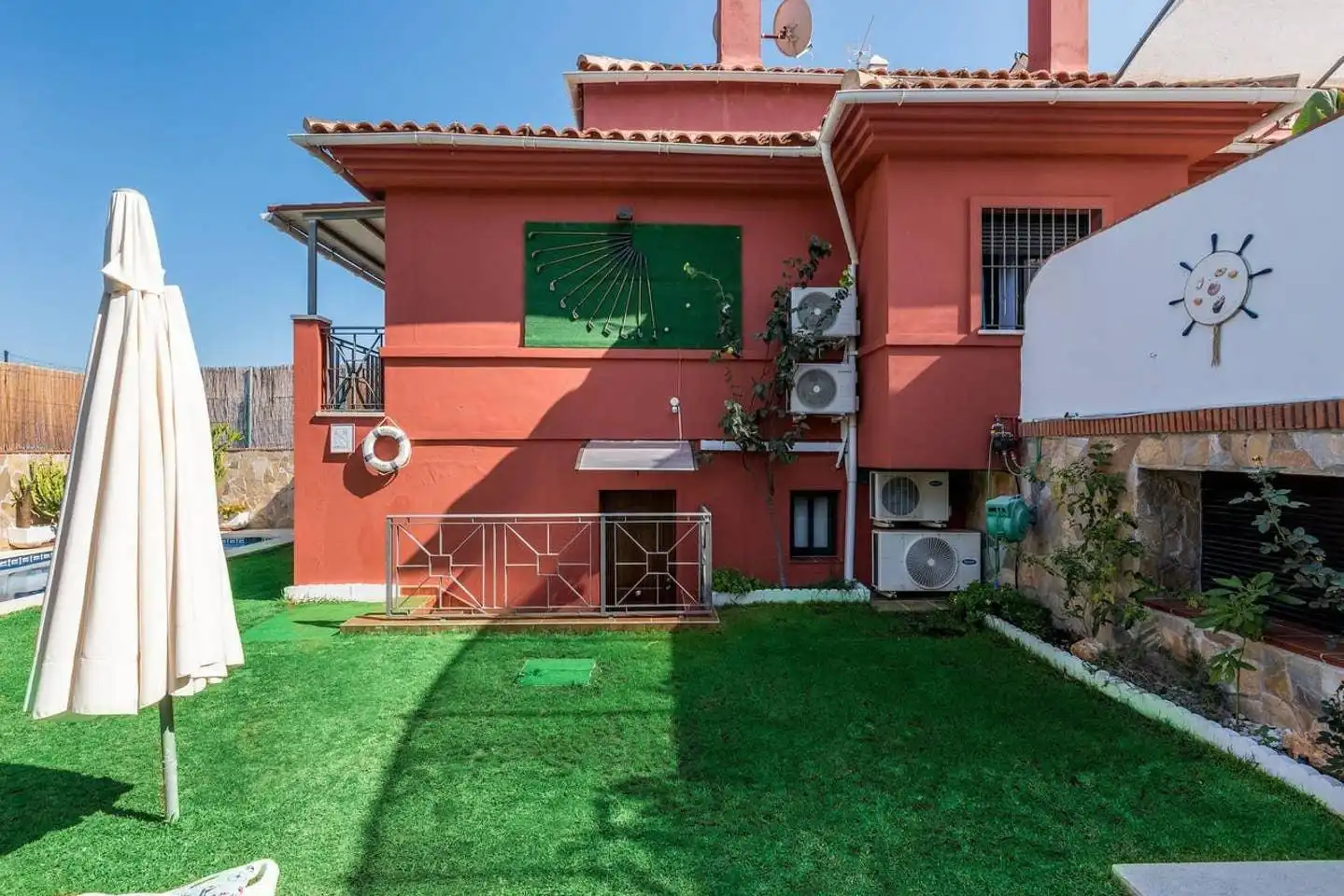 Exterior view of Detached homes for rent in Benalmádena  with Air Conditioner, Heating and Private garden