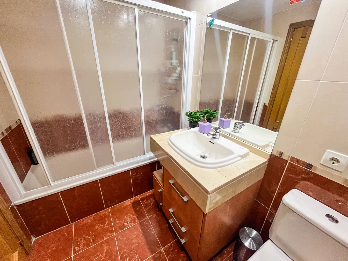 Bathroom of Flat for sale in Valencia  with Air Conditioner, Terrace and Swimming Pool