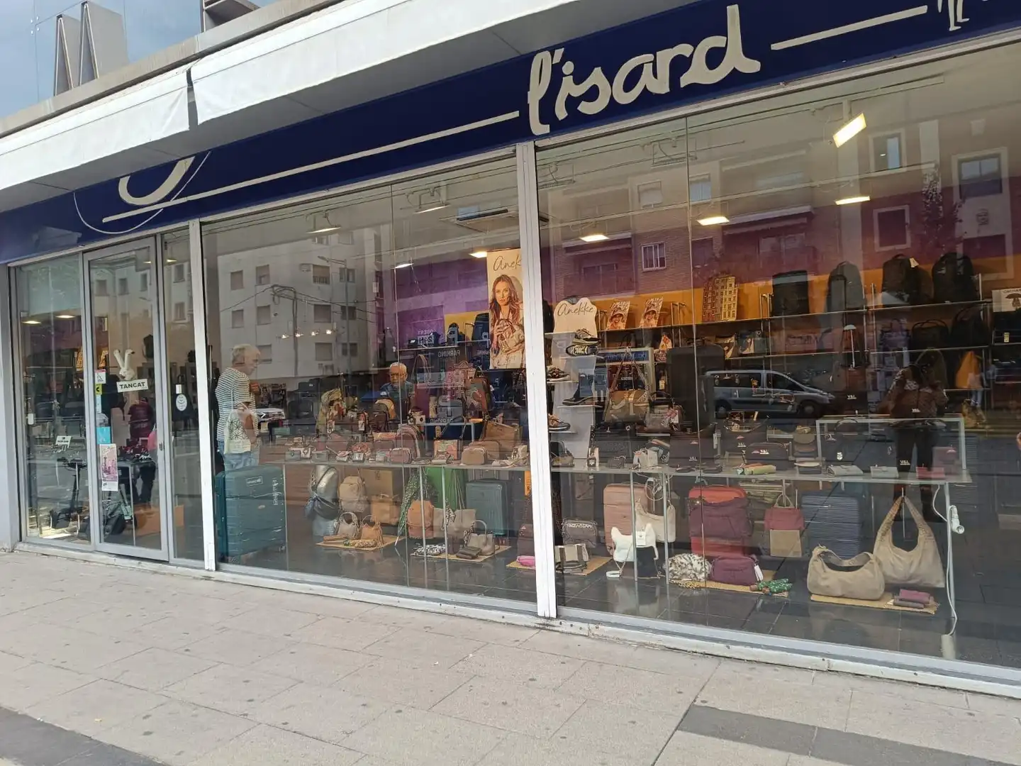 Local comercial en traspàs a Avenida LLIBERTAT, imagen 15