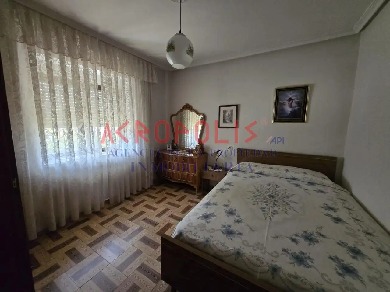 Dormitori de Casa o xalet en venda en La Torre del Valle amb Calefacció