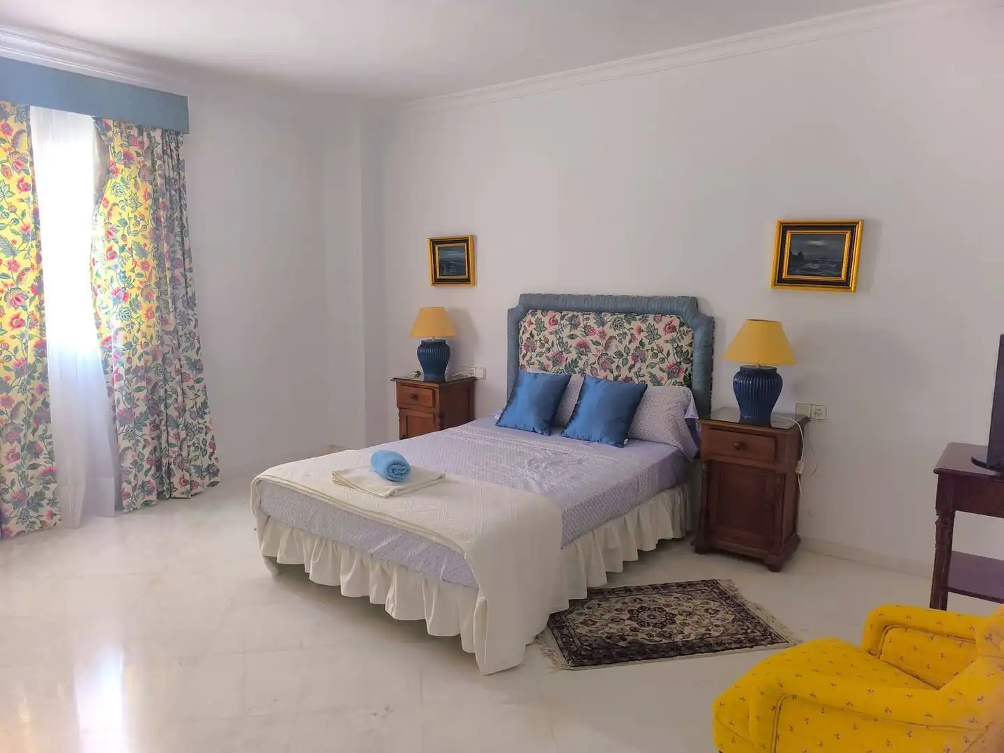 Bedroom of Flat for rent in Marbella  with Private garden, Terrace and Storage room