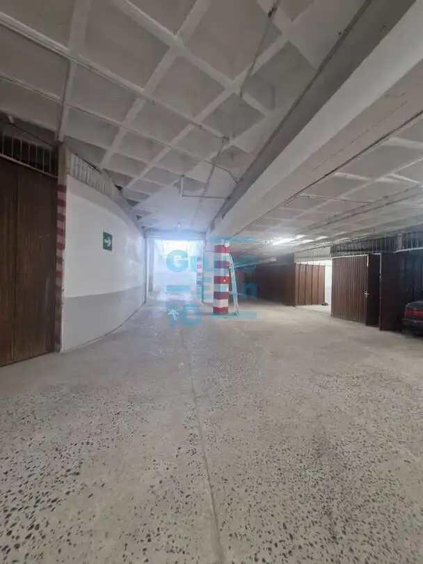 Aparcamiento en venta en Estudios de los Plaza, imagen 4