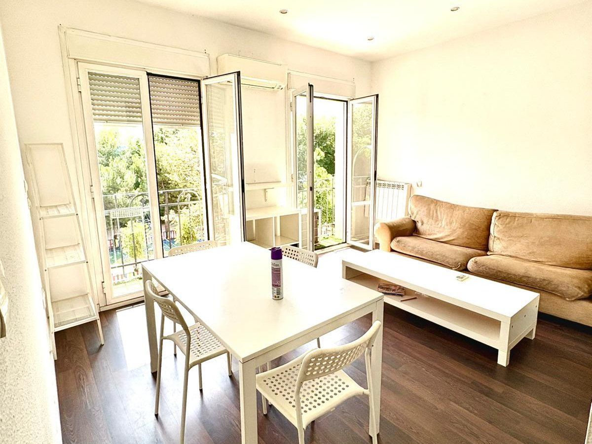 Living room of Flat for sale in  Madrid Capital  with Air Conditioner, Heating and Terrace