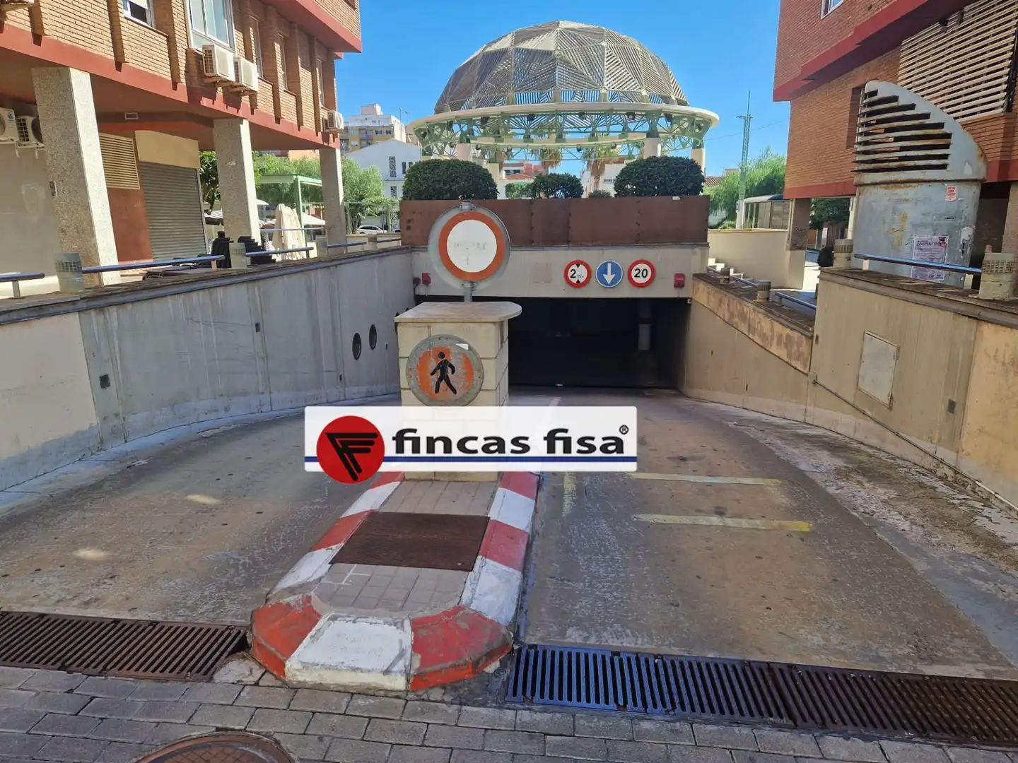 Individual for sale in Sardana