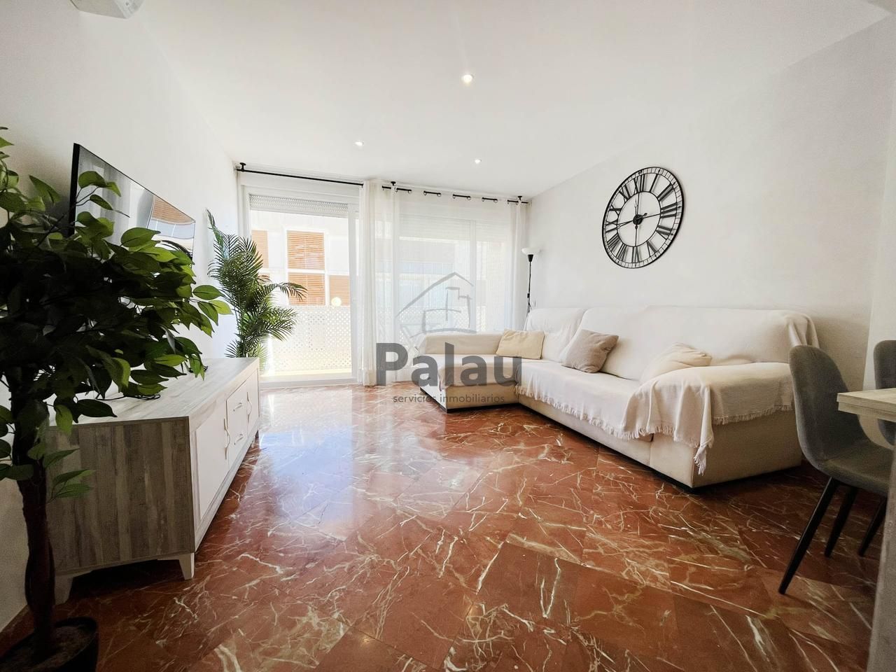 Sala d'estar de Pis en venda en Ciutadella de Menorca amb Aire condicionat i Balcó