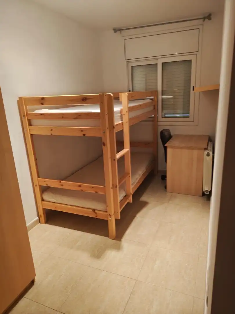 Habitación de Piso en venta en Esparreguera con Aire acondicionado y Calefacción