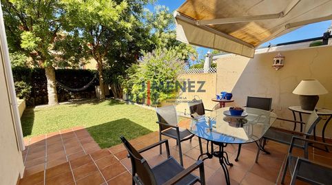 Foto 2 de Casa adosada en venta en Fuentebravía, El Puerto de Santa María