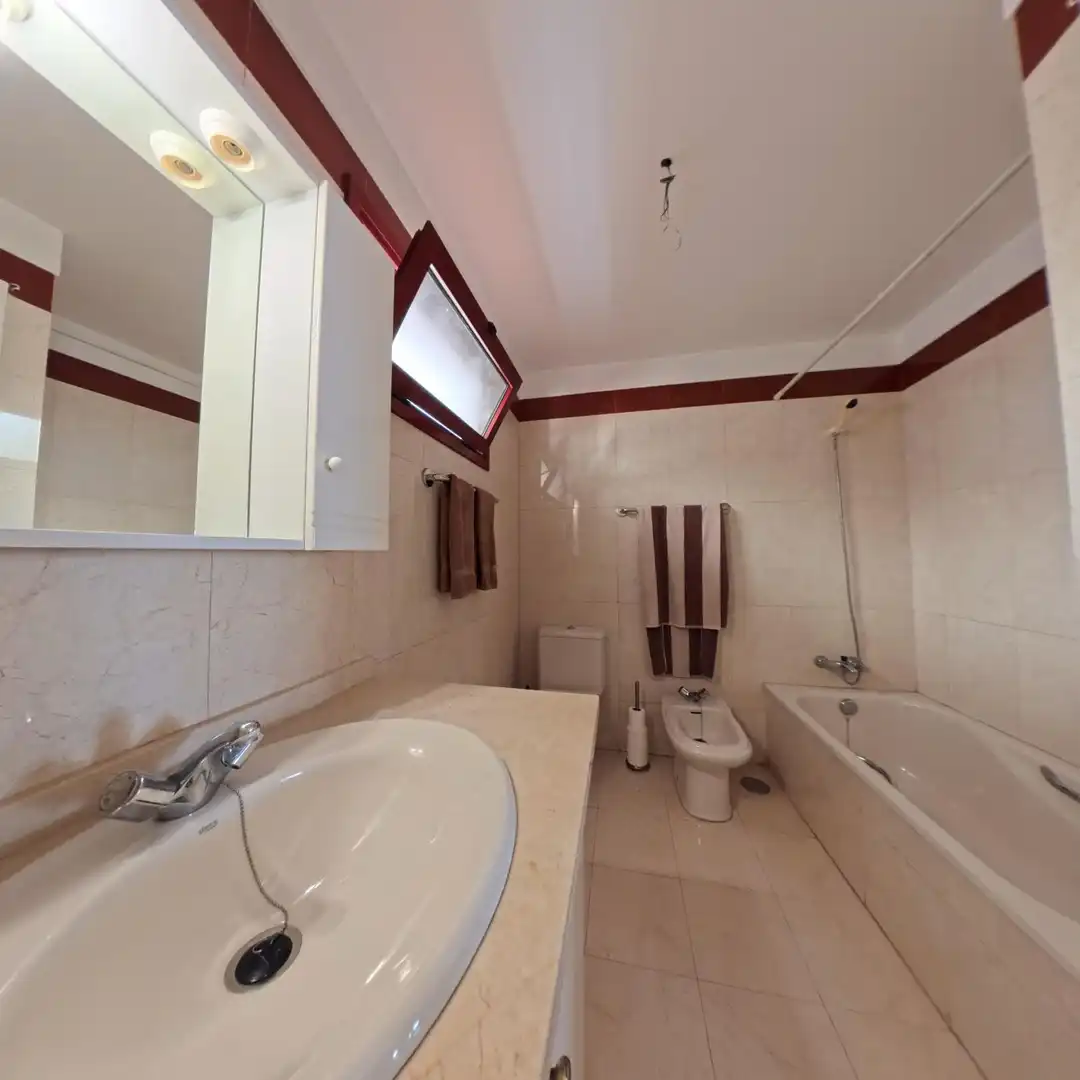 Baño de Ático en venta en Arona con Terraza, Amueblado y Horno
