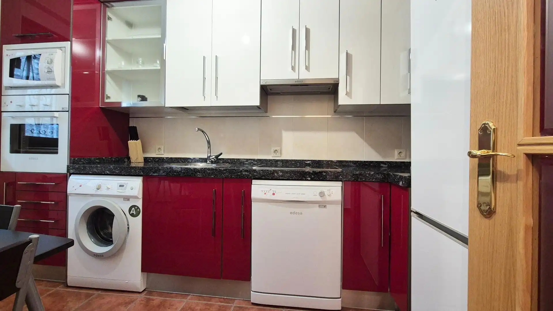 Kitchen of Houses for sale in San Esteban de la Sierra