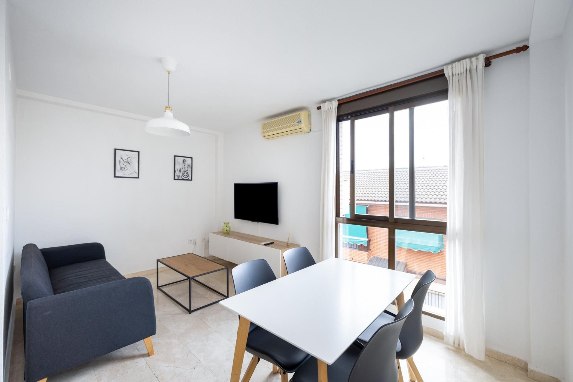 Sala d'estar de Apartament en venda en Armilla amb Aire condicionat i Calefacció