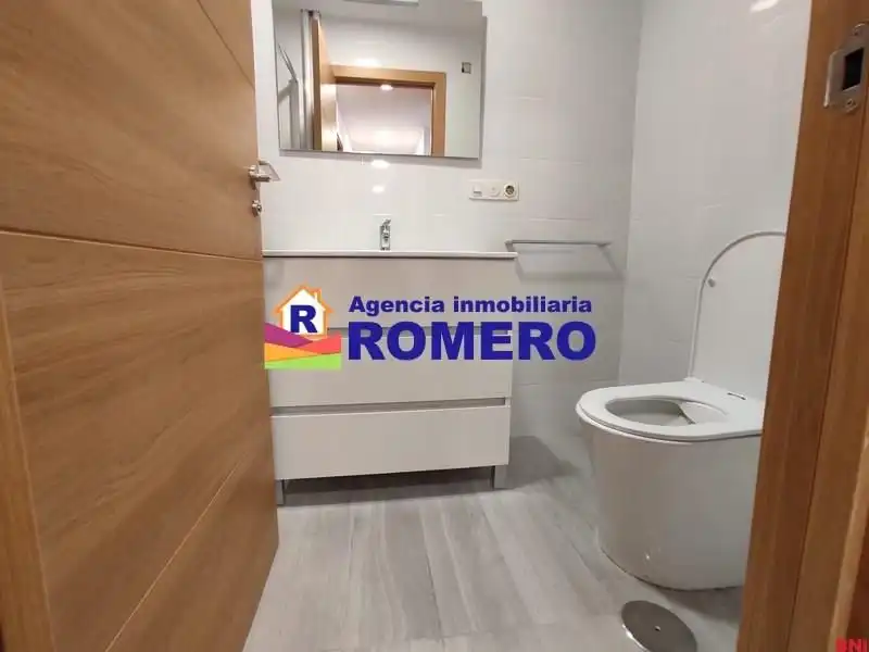 Badezimmer von Wohnung zum Verkauf in Santiago de Compostela 