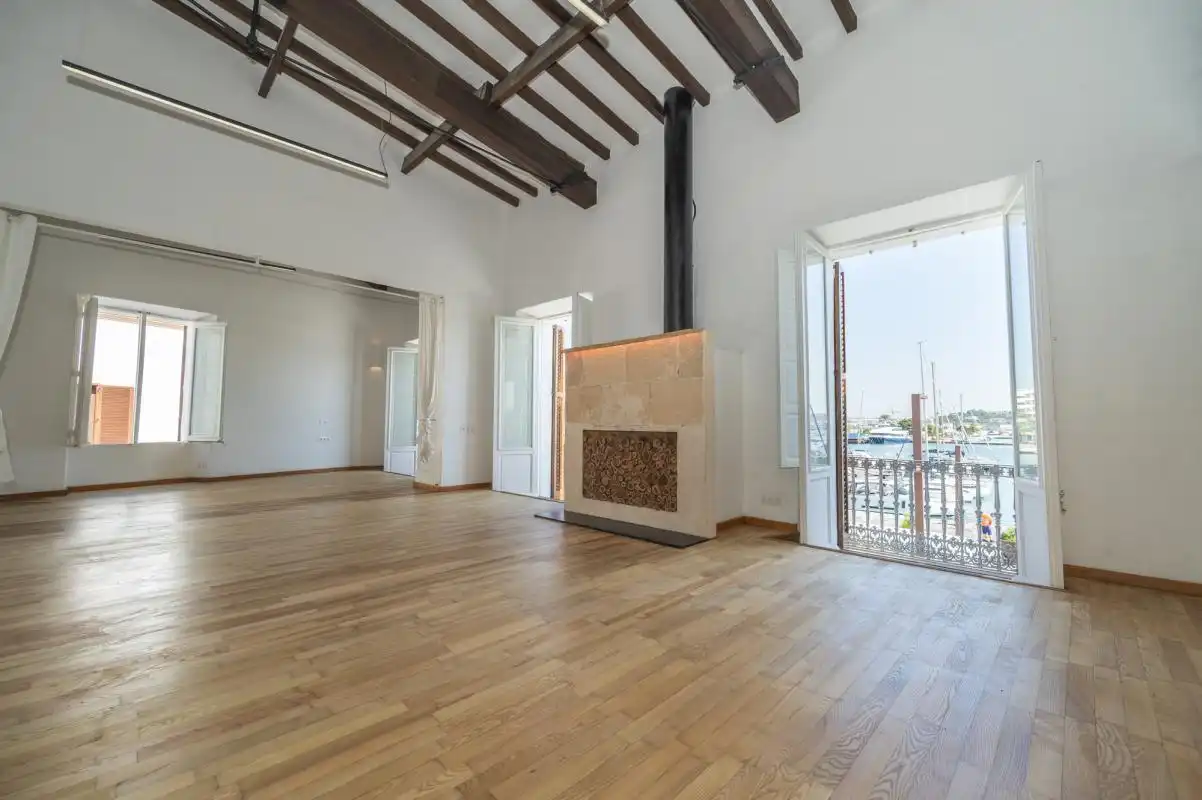 Sala de estar de Oficina de alquiler en Eivissa con Calefacción