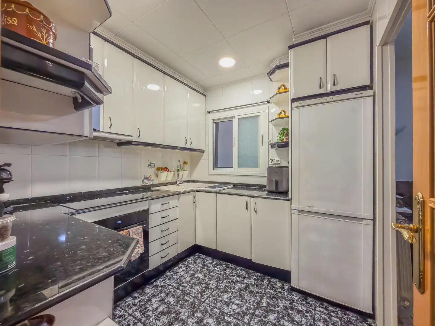 Cocina de Piso en venta en Terrassa con Aire acondicionado, Calefacción y Balcón