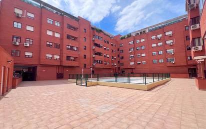 Exterior view of Flat for sale in Valdemoro  with Air Conditioner, Heating and Terrace
