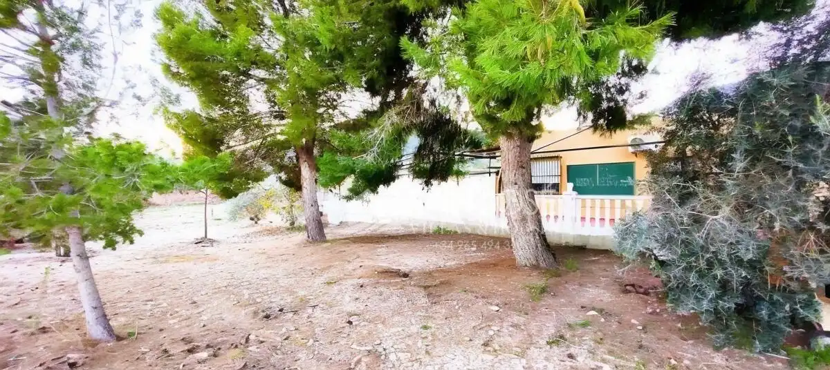 Vista exterior de Casa o xalet en venda en Monóvar  / Monòver amb Calefacció, Traster i Piscina