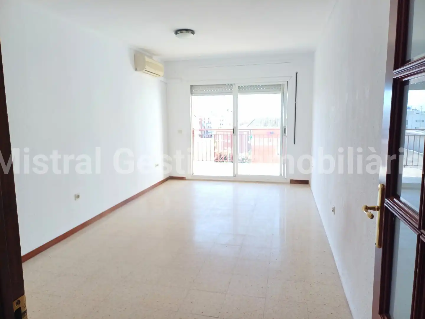 Flat with pool for sale in Carrer Emigdio Rodríguez Pita, imagen 7