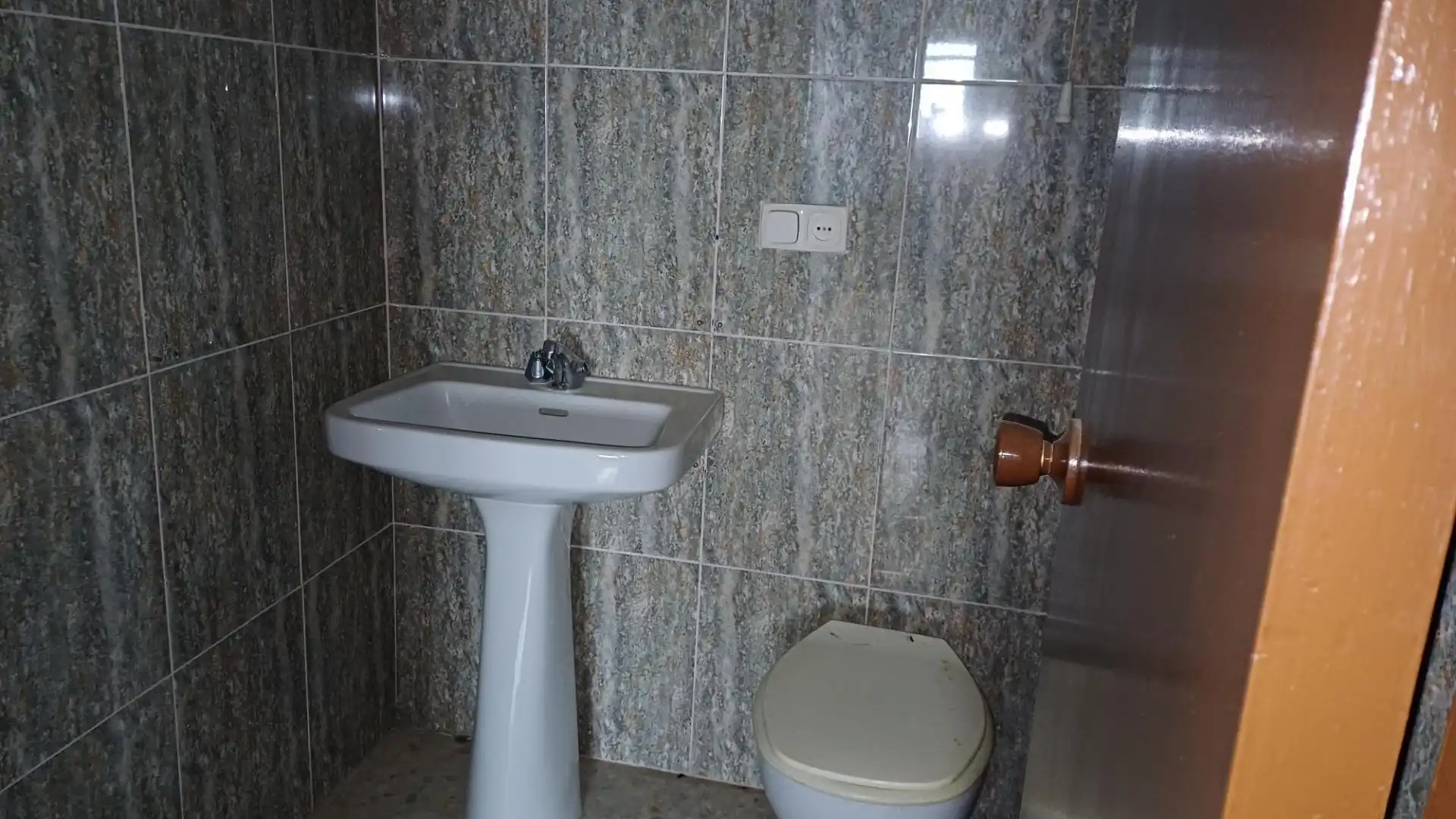 Badezimmer von Wohnung zum Verkauf in Monterrubio de la Serena mit Balkon