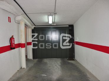 Individual en venta en Casc Urbà