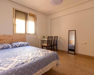 Bedroom of Flat to rent in Alicante / Alacant