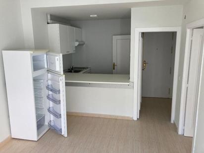 Kitchen of Flat to rent in  Madrid Capital  with Heating